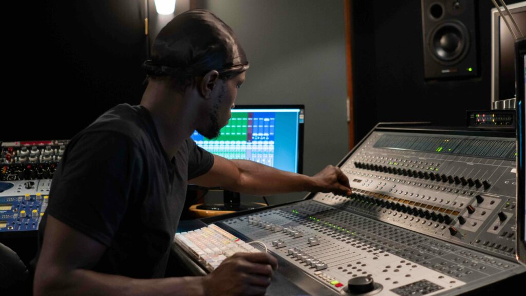 RAC music console student